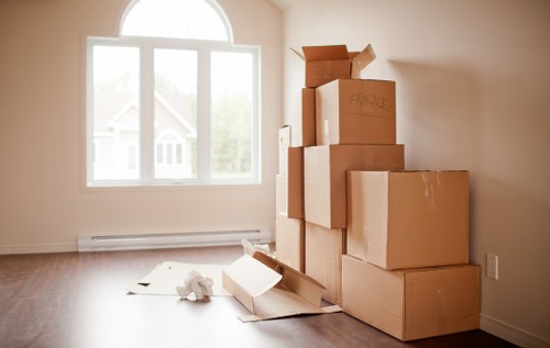 Efficient loading and unloading during a move in Chiswick