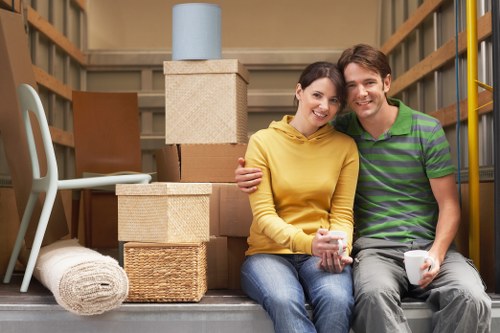 Efficient packing and moving services in Chiswick
